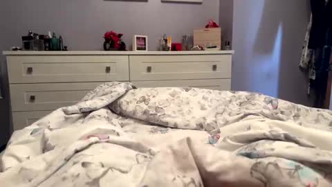 gav6977 online show from November 25, 2025, 1:22 pm