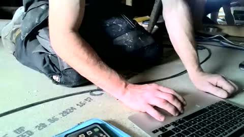 gazjones231 online show from October 17, 2025, 11:46 am