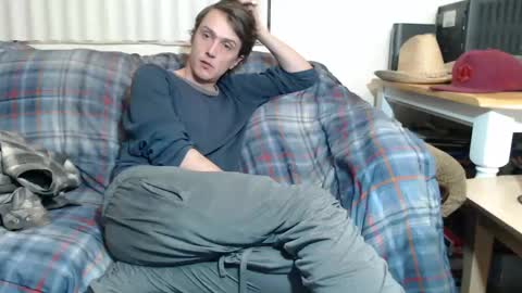 Snapshot of gdanch chatting on January 10, 2025, 1:21 am G online show from January 10, 2025, 1:21 am