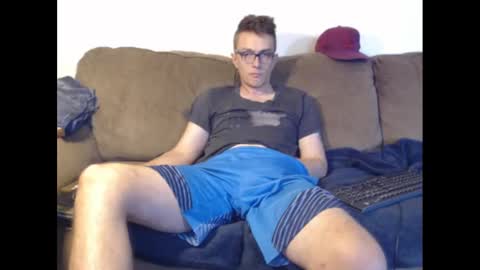 Snapshot of gdanch chatting on October 8, 2025, 11:02 pm G online show from October 8, 2025, 11:02 pm