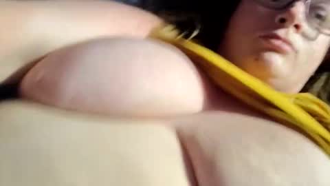 Snapshot of geekari chatting on November 12, 2025, 4:13 am Geekari online show from November 12, 2025, 4:13 am