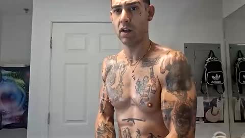 Snapshot of geekedoutlabs chatting on October 2, 2025, 6:04 pm Zanecubano online show from October 2, 2025, 6:04 pm