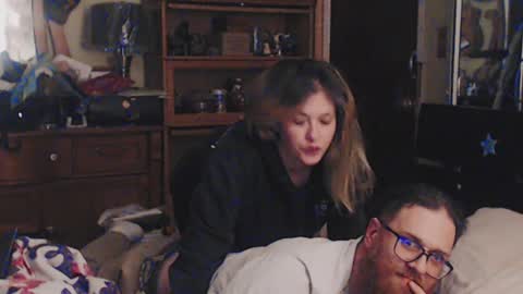 Geeznutsizonyrchyn online show from January 2, 2025, 11:31 am