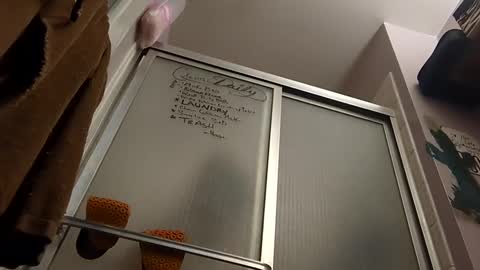 Geeznutsizonyrchyn online show from March 10, 2025, 10:37 am