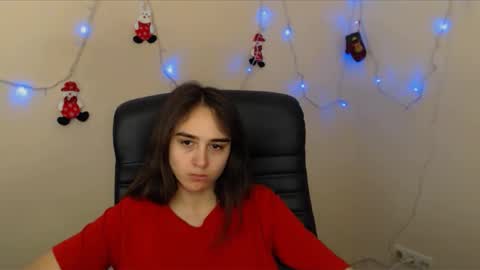 Snapshot of gemma_arterton chatting on December 30, 2024, 11:15 am Gemma online show from December 30, 2024, 11:15 am