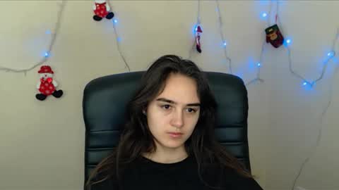 Snapshot of gemma_arterton chatting on January 13, 2025, 7:21 am Gemma online show from January 13, 2025, 7:21 am