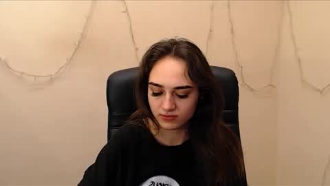 Snapshot of gemma_arterton chatting on January 29, 2025, 6:22 am Gemma online show from January 29, 2025, 6:22 am