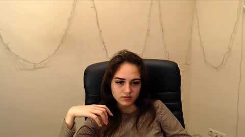 Snapshot of gemma_arterton chatting on February 10, 2025, 9:25 am Gemma online show from February 10, 2025, 9:25 am