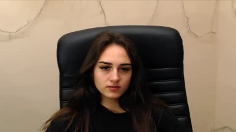 Snapshot of gemma_arterton chatting on February 14, 2025, 9:56 am Gemma online show from February 14, 2025, 9:56 am