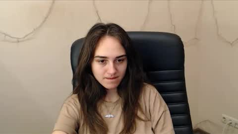 Snapshot of gemma_arterton chatting on March 7, 2025, 9:18 am Gemma online show from March 7, 2025, 9:18 am