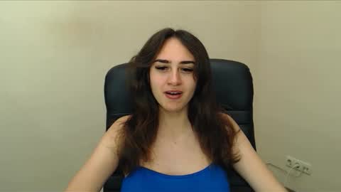 Snapshot of gemma_arterton chatting on October 3, 2025, 6:10 am Gemma online show from October 3, 2025, 6:10 am