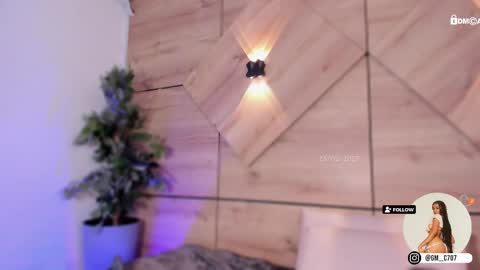    online show from February 28, 2025, 11:01 pm