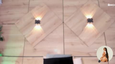    online show from March 10, 2025, 10:45 pm