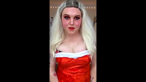 gemmaquinzel online show from December 22, 2025, 10:29 pm