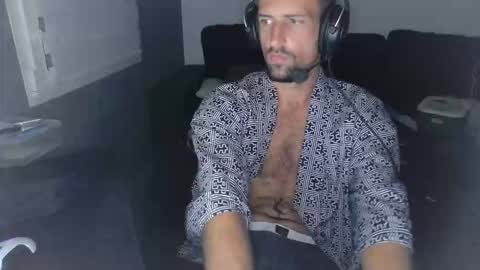 Edouard online show from September 9, 2025, 10:09 pm