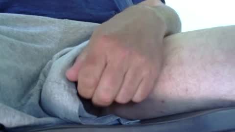 gent063 online show from September 16, 2025, 5:03 pm