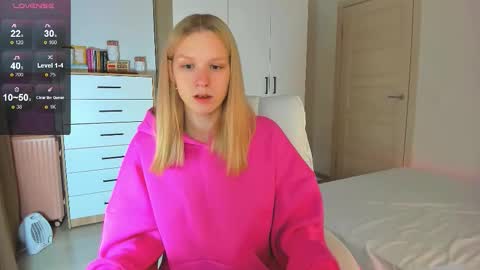 Snapshot of gentle_angel_melissa chatting on December 1, 2025, 5:01 am Melissa online show from December 1, 2025, 5:01 am