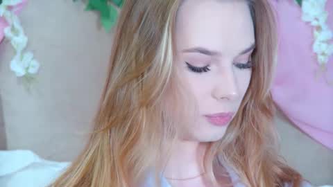 GentleRossi online show from September 16, 2025, 3:02 pm