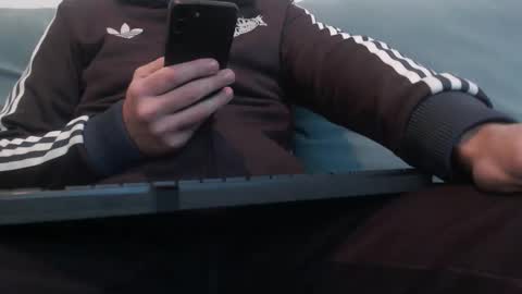 GentleVelvet online show from November 21, 2025, 11:20 am