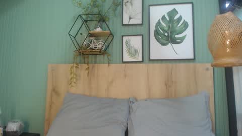 Snapshot of geo_jonnes25 chatting on November 27, 2025, 10:17 am Geo J online show from November 27, 2025, 10:17 am