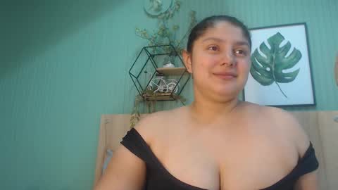 Snapshot of geo_jonnes25 chatting on November 30, 2025, 10:08 am Geo J online show from November 30, 2025, 10:08 am