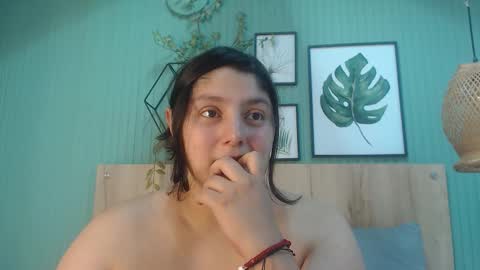 Snapshot of geo_jonnes25 chatting on December 1, 2025, 10:20 am Geo J online show from December 1, 2025, 10:20 am