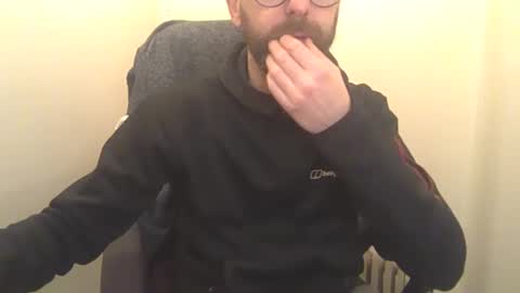 Snapshot of geon2xx chatting on March 7, 2025, 5:51 am Geon online show from March 7, 2025, 5:51 am