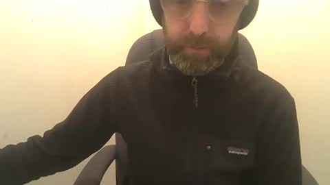 Snapshot of geon2xx chatting on March 10, 2025, 9:51 pm Geon online show from March 10, 2025, 9:51 pm