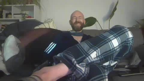 Snapshot of geon2xx chatting on September 18, 2025, 8:44 pm Geon online show from September 18, 2025, 8:44 pm