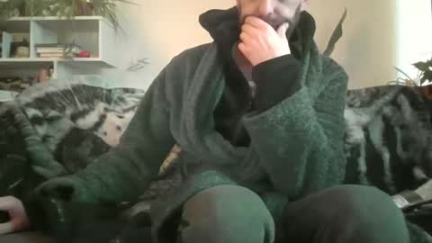 Snapshot of geon2xx chatting on September 21, 2025, 6:15 am Geon online show from September 21, 2025, 6:15 am