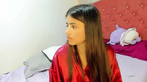 Snapshot of georgia_oli chatting on December 3, 2024, 5:12 pm georgia_oli online show from December 3, 2024, 5:12 pm