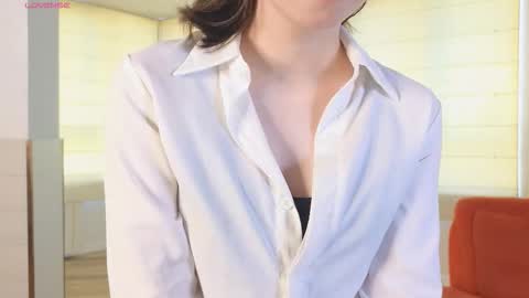 My name is Kelly online show from September 18, 2025, 3:08 am