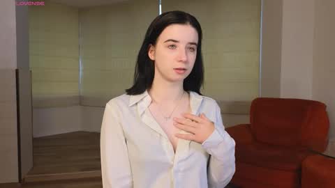 My name is Kelly online show from October 11, 2025, 3:17 am