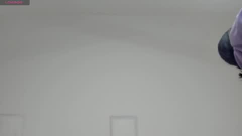 Kendal  online show from February 19, 2025, 11:38 am