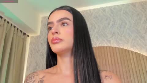 Kendal  online show from September 14, 2025, 11:48 pm