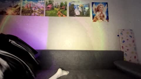 Amelia online show from October 10, 2025, 8:30 pm