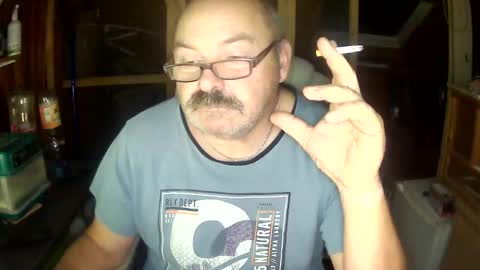 germany_50 online show from October 25, 2025, 5:04 am