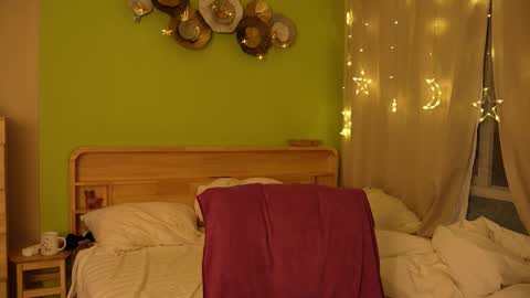 Snapshot of gessifossa chatting on September 13, 2025, 1:00 pm Anna online show from September 13, 2025, 1:00 pm