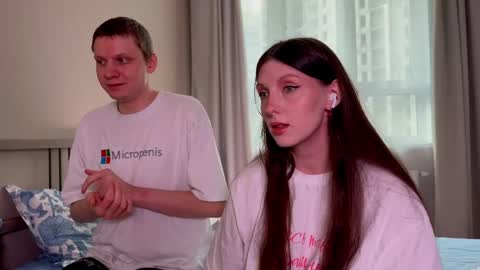 Snapshot of gethigh_ chatting on February 15, 2025, 11:17 am Liz and Mark online show from February 15, 2025, 11:17 am