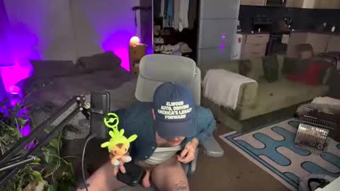 getoffwithtrent online show from December 21, 2025, 4:30 am