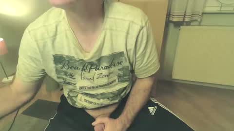 Snapshot of gh1969 chatting on November 19, 2025, 6:30 pm gh1969 online show from November 19, 2025, 6:30 pm