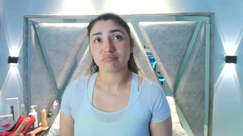 Danna Astrom online show from October 6, 2025, 9:01 pm