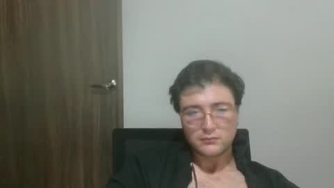 Snapshot of ghardh3 chatting on November 3, 2025, 11:04 pm ghardh3 online show from November 3, 2025, 11:04 pm