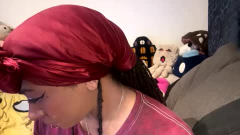 Snapshot of ghastgirlt_t chatting on November 28, 2025, 2:14 am ghastgirlt_t online show from November 28, 2025, 2:14 am