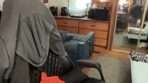 ghostboygbc online show from October 19, 2025, 6:25 am