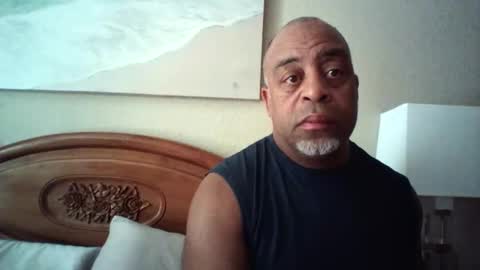Snapshot of ghynarexx chatting on October 26, 2025, 9:42 pm ghynarexx online show from October 26, 2025, 9:42 pm
