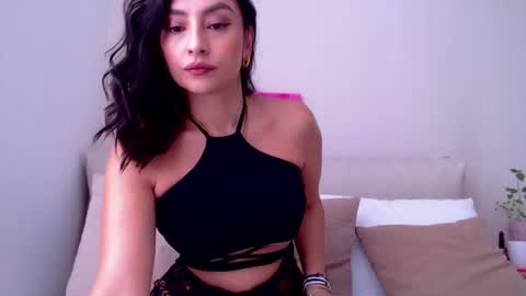 Snapshot of gia_ferh chatting on October 11, 2025, 5:55 pm Gia Ferh online show from October 11, 2025, 5:55 pm