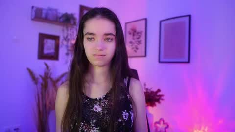 Gia Paige18 online show from November 1, 2025, 9:22 am