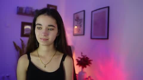 Gia Paige18 online show from November 7, 2025, 9:31 am