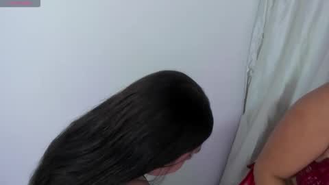 giannagovlea online show from November 5, 2025, 11:38 pm